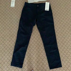 Commission pant classic 32"L size 32 lululemon